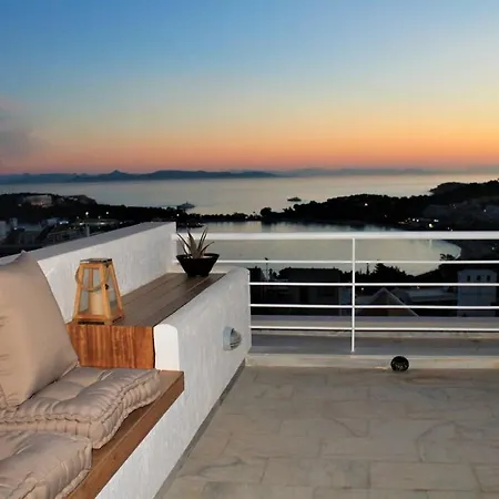 Sunset Vouliagmeni Villa